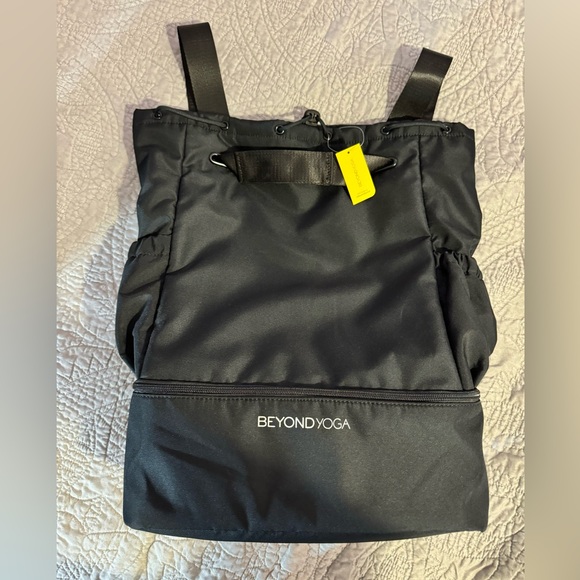 Beyond Yoga Handbags - Beyond Yoga multipurpose gym/yoga bag. NWT.